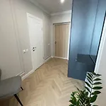 Apartment літературна, фонтан, аркадія