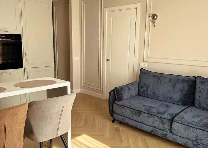 Apartment літературна, фонтан, аркадія