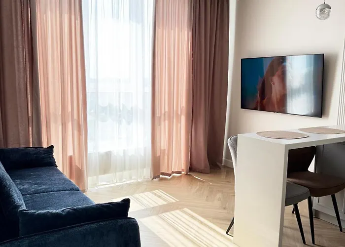 Lägenhet літературна, фонтан, аркадія *